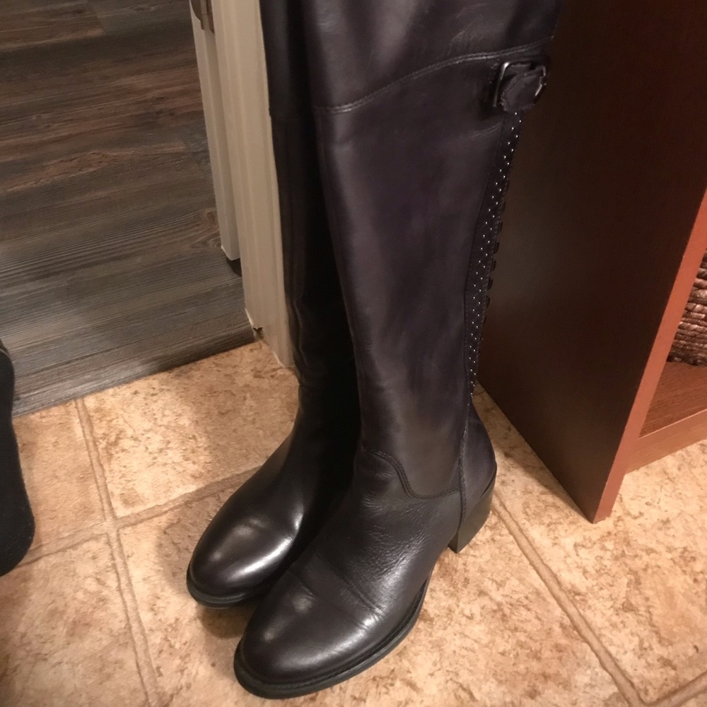 Vince Camuto boots